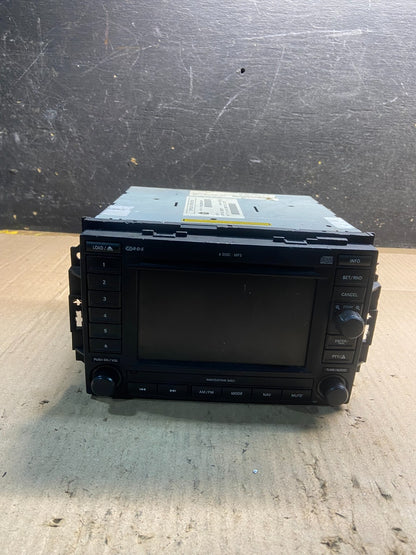 2005 2007 Jeep Dodge Chrysler Screen Display CD Player Satellite Radio Y7664 DG0