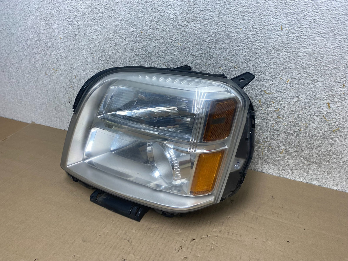 2010 to 2015 GMC Terrain Halogen Left Driver Lh Side Headlight AI2150 DW1