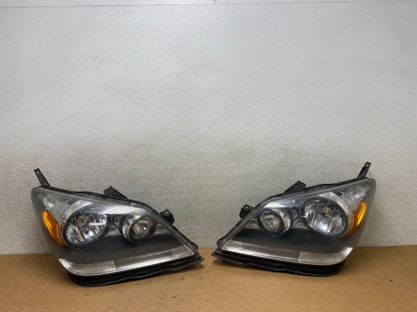 2005 2006 2007 Honda Odyssey Left+Right Set Halogen Headlights X3876 DW0