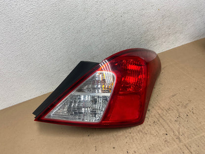 2012-2019 Nissan Versa Sedan Right Side Passenger Rh Tail Light AE6458 LK2