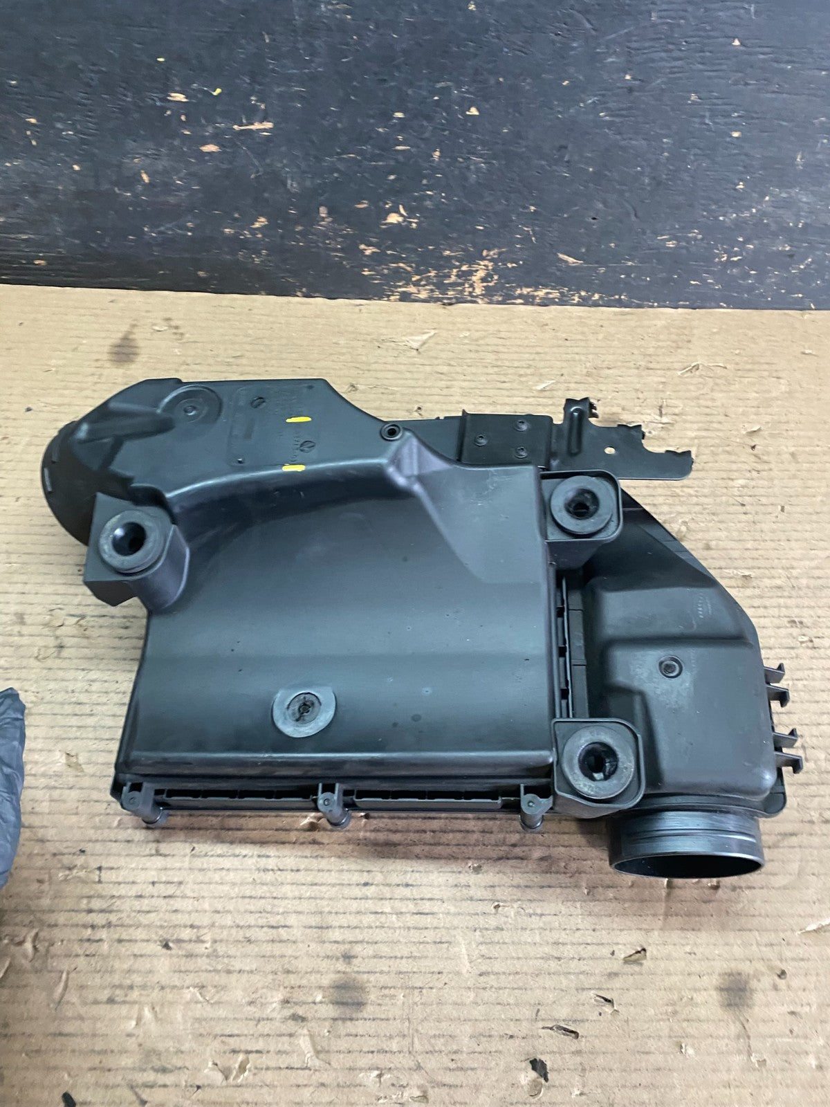 2007 to 2010 BMW X5 Air Intake Cleaner Filter Housing Box OEM S3717 DG4