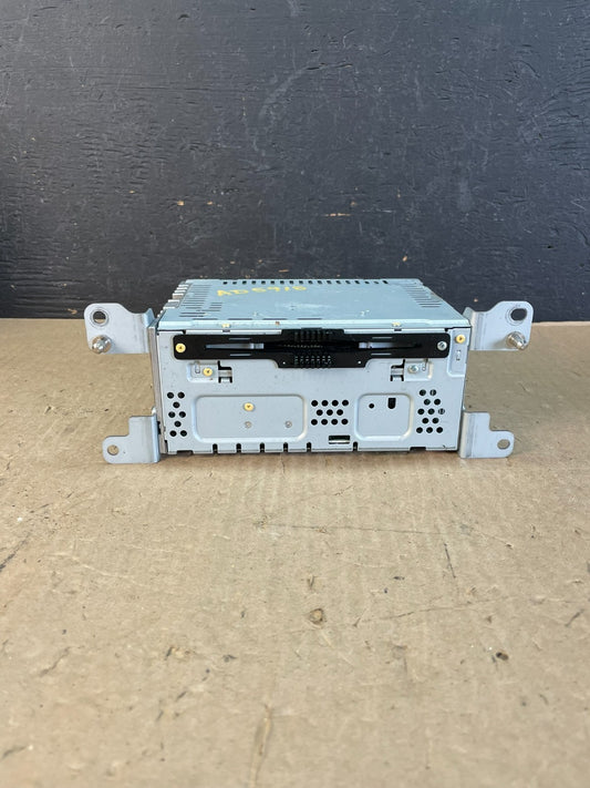 2013 to 2016 Ford Fusion Radio CD Player Reciver AD5918 DW0