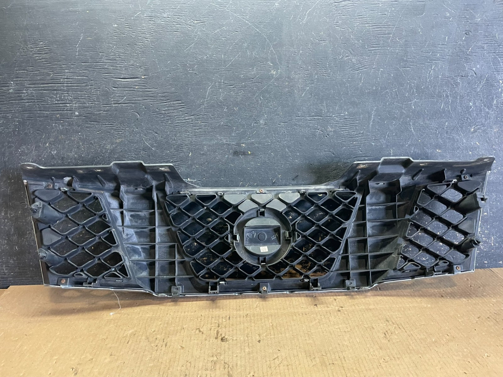 2005 2006 2007 Nissan Pathfinder Chrome Front Upper Grill Grille Oem AA2468 DG3