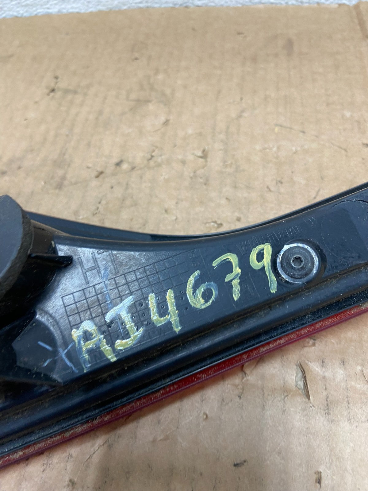 2017 2018 2019 GMC Acadia Left Driver LH Side Inner Tail Light AI4679 DG7