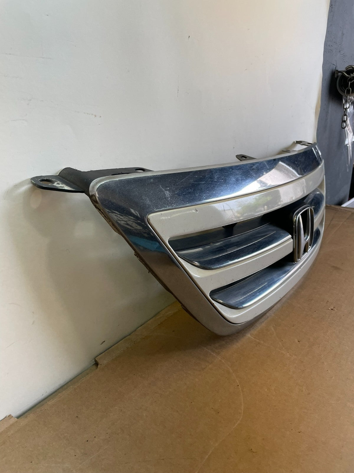 2005 2006 2007 Honda Odyssey Front Upper Grill Grille ag0858 DG2