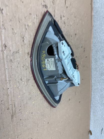 2003-2006 Mercedes E-Class Wagon W211 Left Driver Inner Tail Light AB0861 LK5