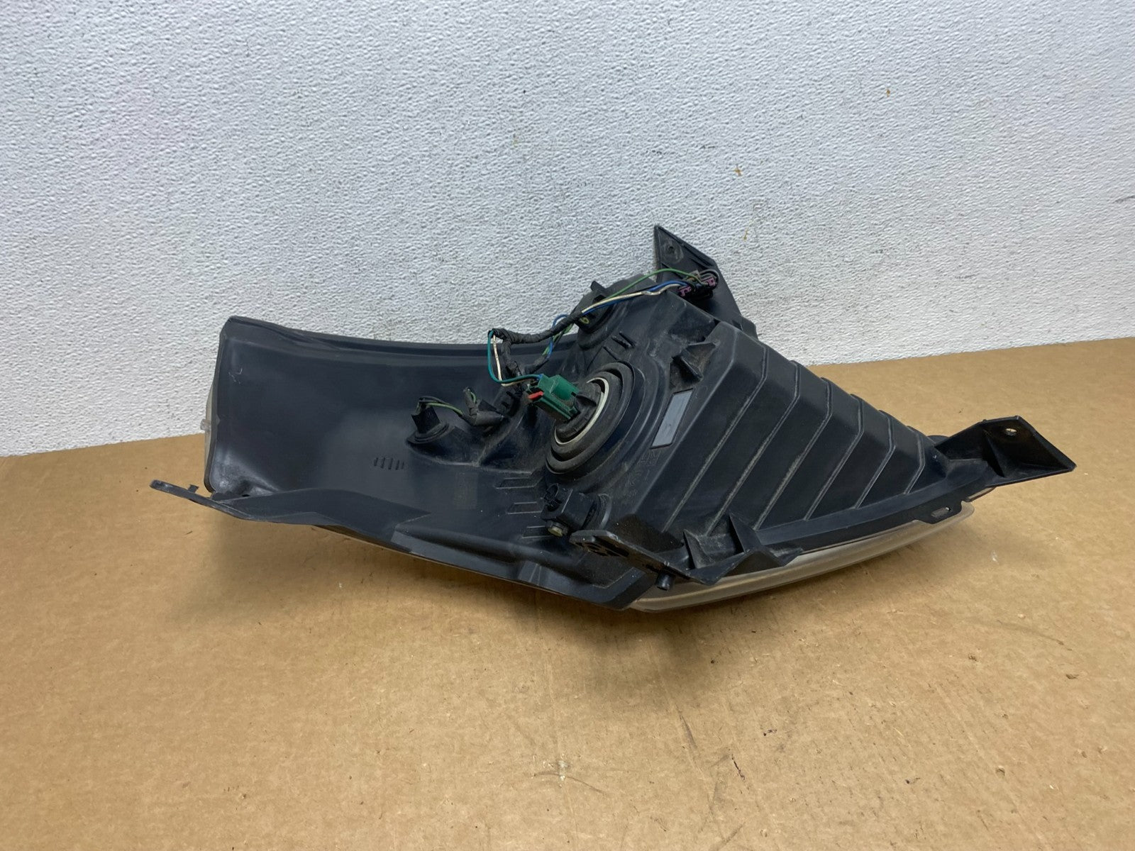 2007 to 2009 Suzuki XL-7 XL7 Right Passenger RH Side Headlight AD6099 DW5