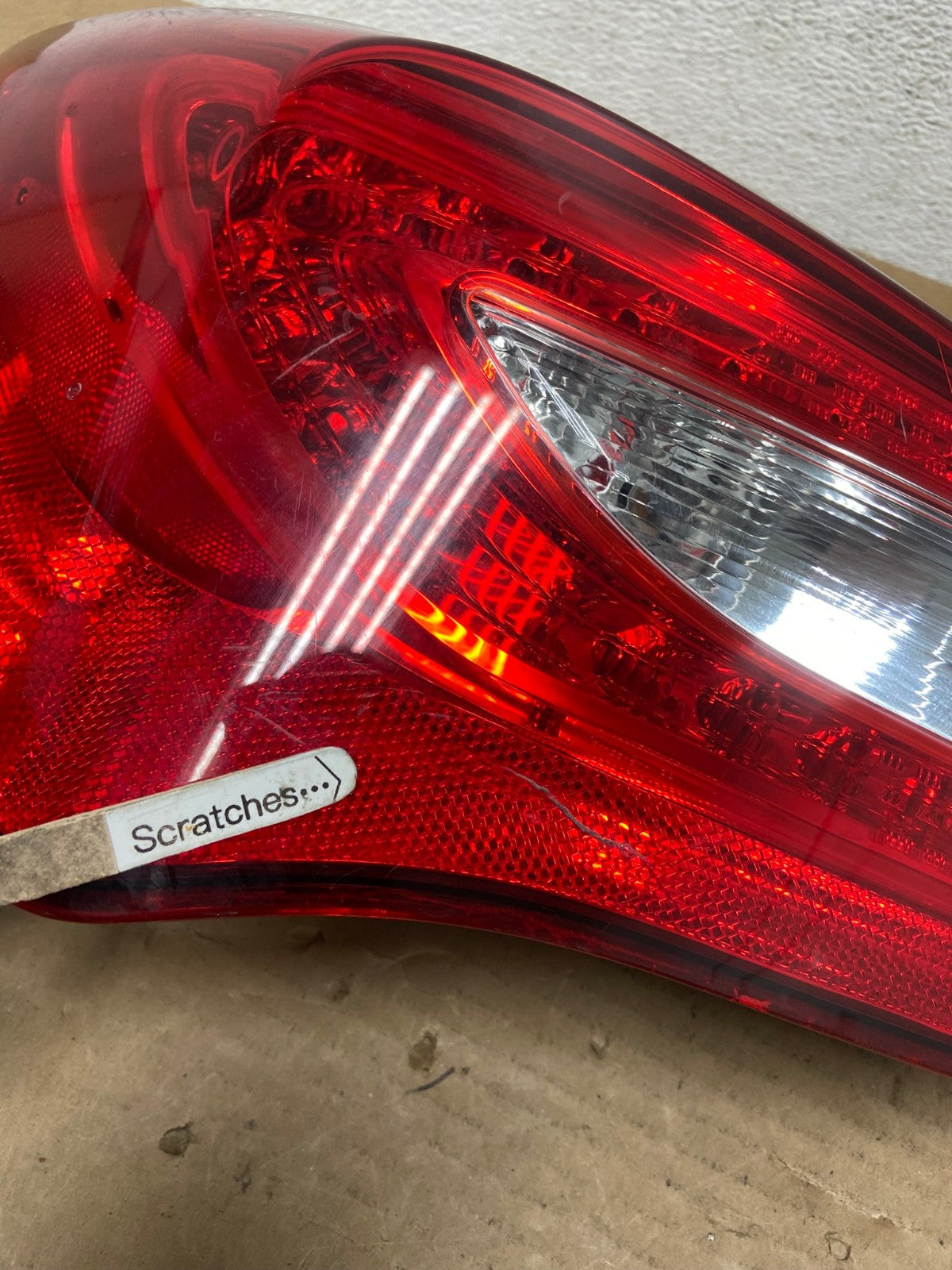 2011 - 2014 Chrysler 200 Sedan Left Driver LH Led Tail Light AD3970 LK3