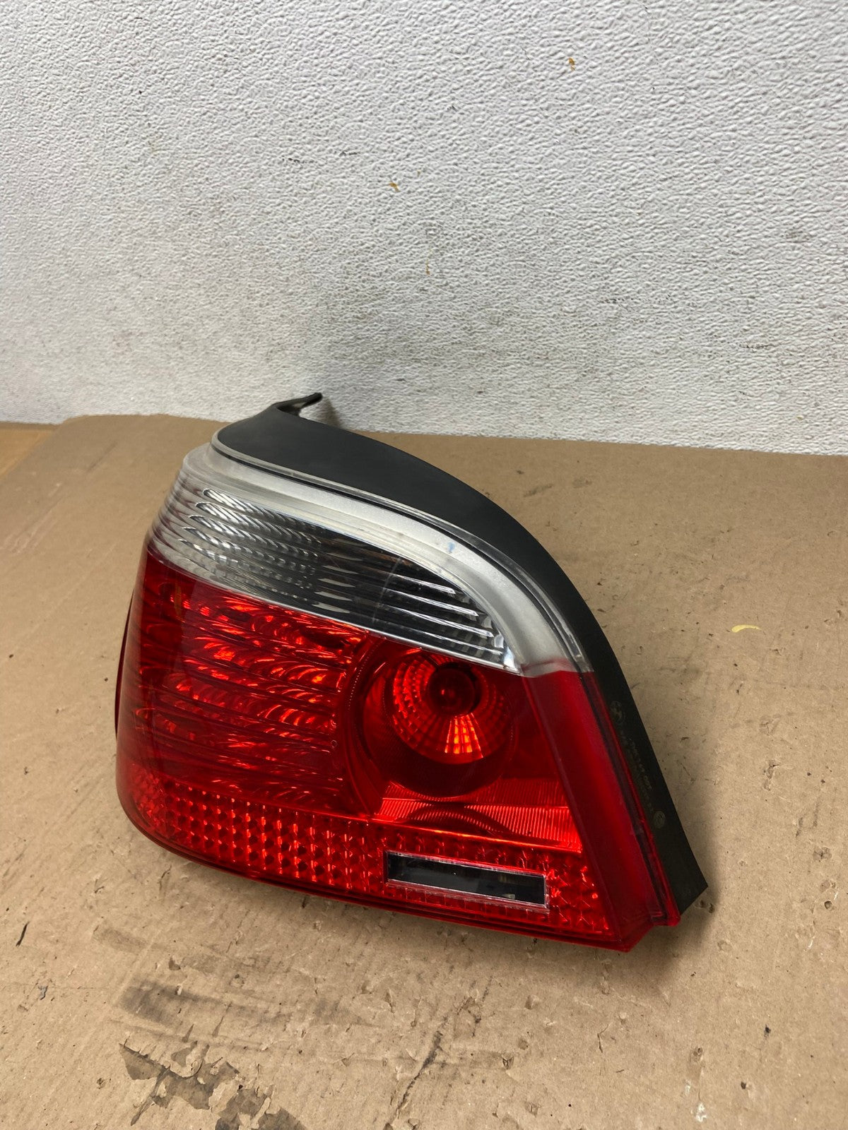 2004 - 2007 BMW 5 Series E60 Left Driver LH Side Tail Light AD7763 LK1