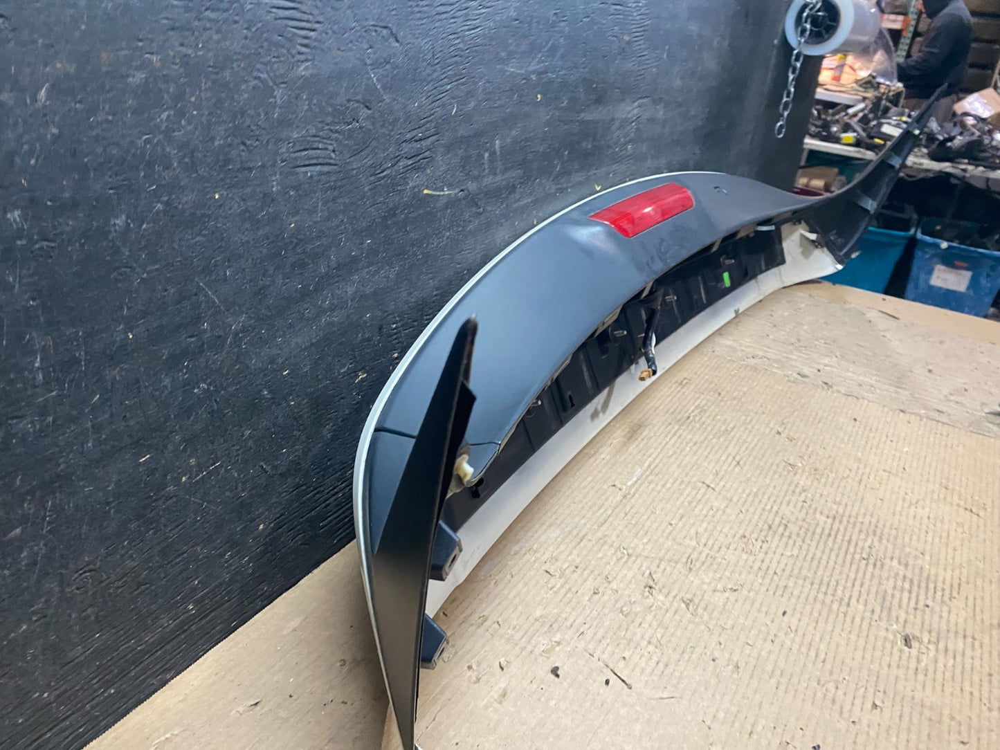 2013-2020 Nissan Pathfinder Rear Spoiler Wing Oem v7190 DG8
