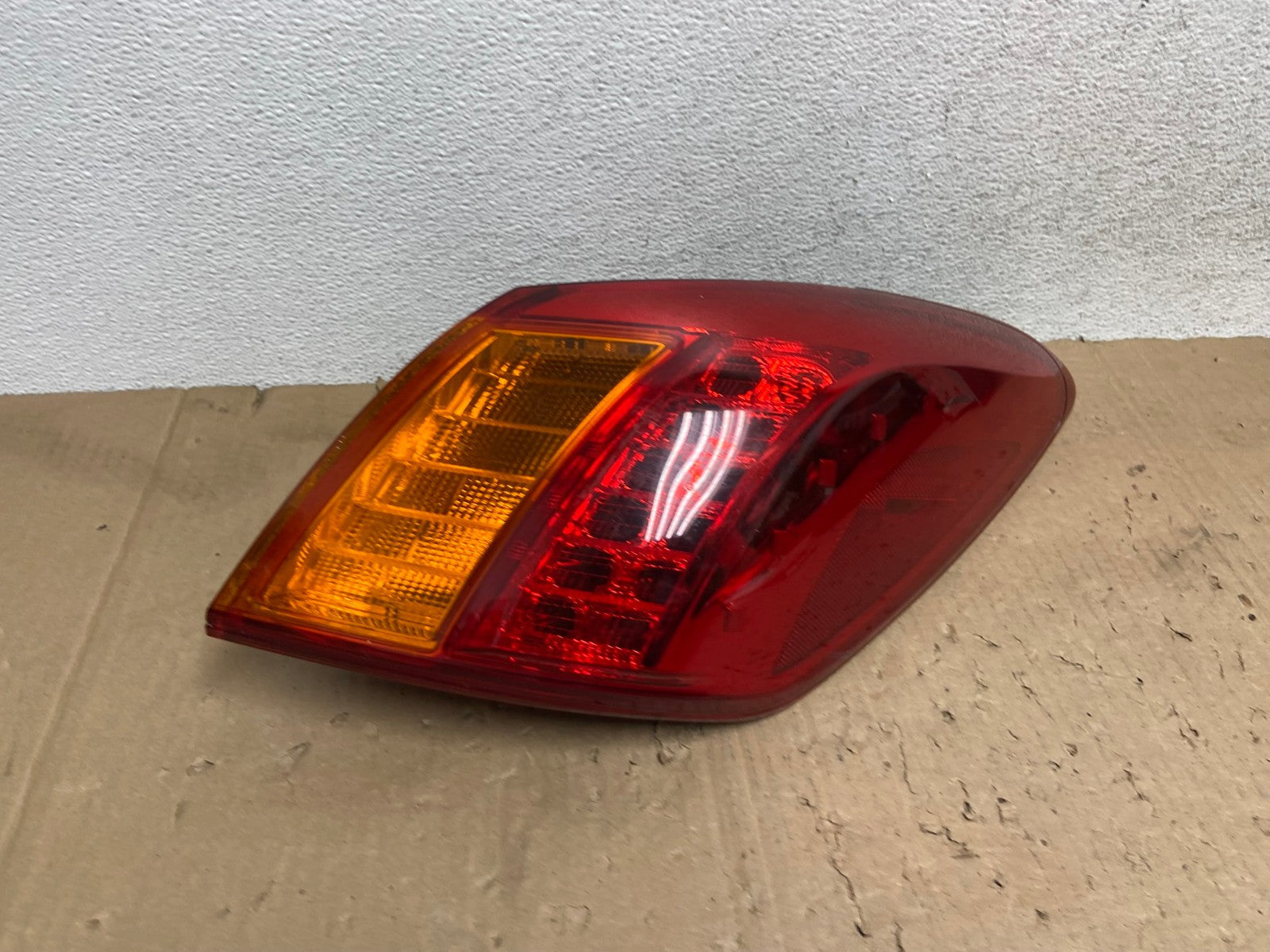 2009 2010 Nissan Murano Right Passenger Rh Side Tail Light AE9271 LK2