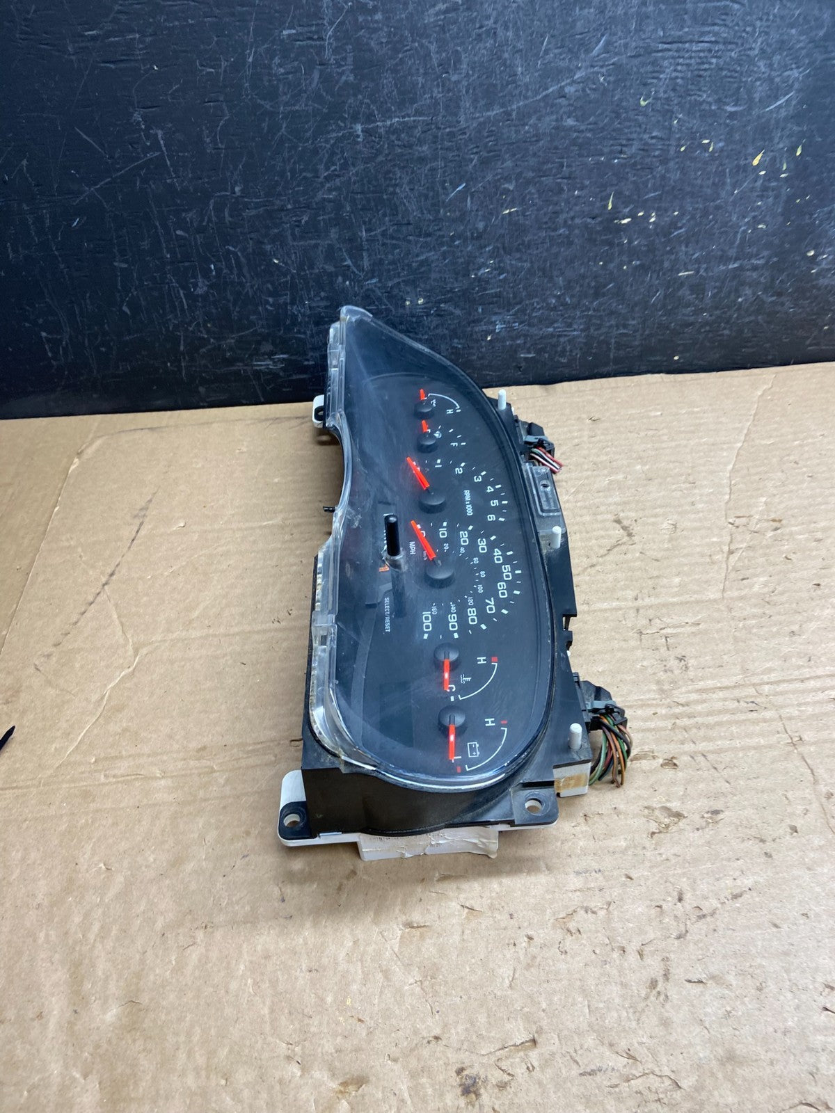 2006 Ford E350 Gauge Speedometer Cluster af2149 DG2