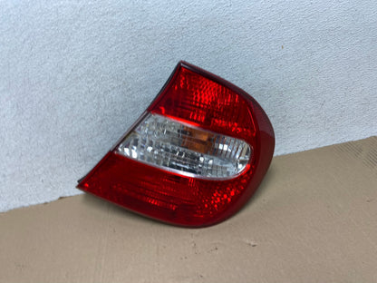 2002 2003 2004 Toyota Camry Tail Light Right Passenger Rh Side AG6823 LK0