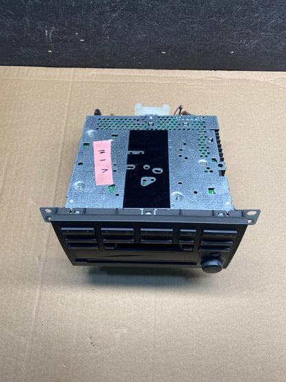 2003 - 2005 Lincoln Town Car RDS AM/FM Radio Tape CD Player ae7909 DG4