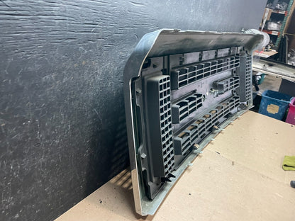 2008 to 2014 Ford Econoline E150 E250 Front Upper Chrome Grill Grille M8172 DG11