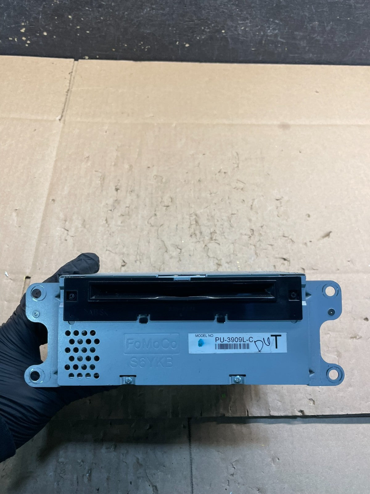2014 2015 Ford Explorer Audio Equipment Radio Receiver AM FM CD w1319 DG0
