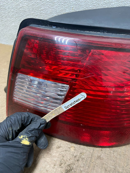 2000 - 2003 Mercury Sable Sedan Right Passenger Rh Side Tail Light OEM AA43553