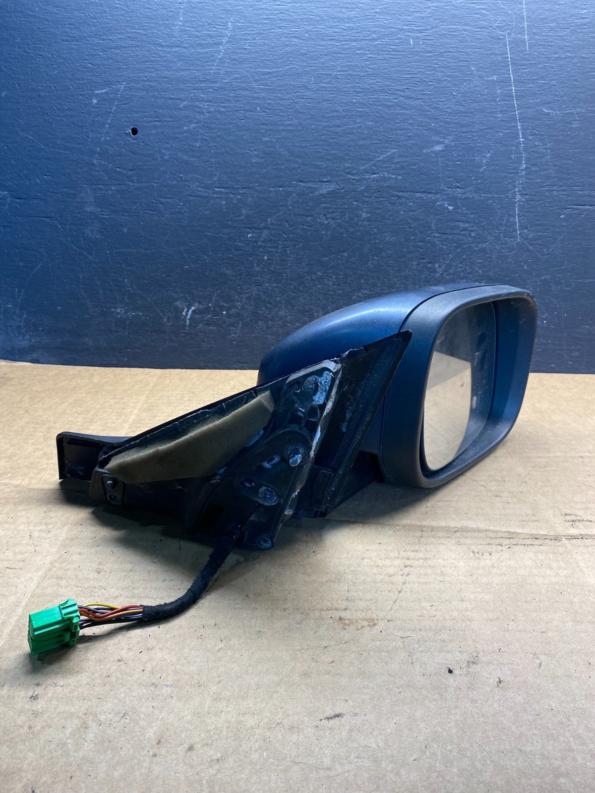 2007 - 2011 Volvo XC70 V70 Right Passenger RH View Door Mirror AD7289 DG10
