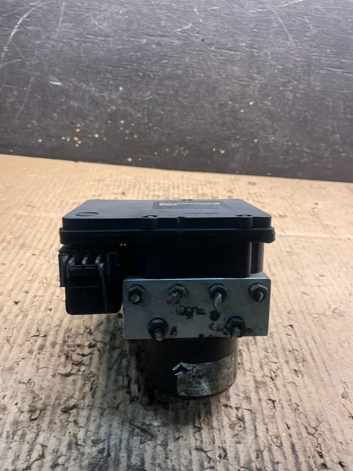2007 to 2014 Mercedes C-Class ABS Anti Lock Brake Pump Module U9163 DG4
