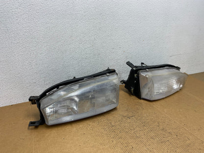 1992 1993 1994 Toyota Camry Left+Right Halogen Headlights TYC AE0308 DW2