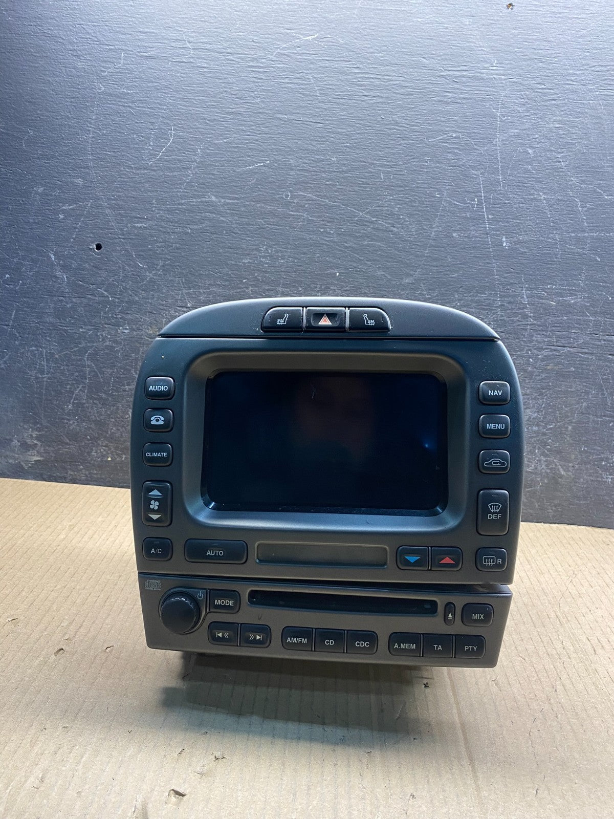2002-2008 Jaguar X-Type Climate Control Control Screen Display Radio AI4846 DW0