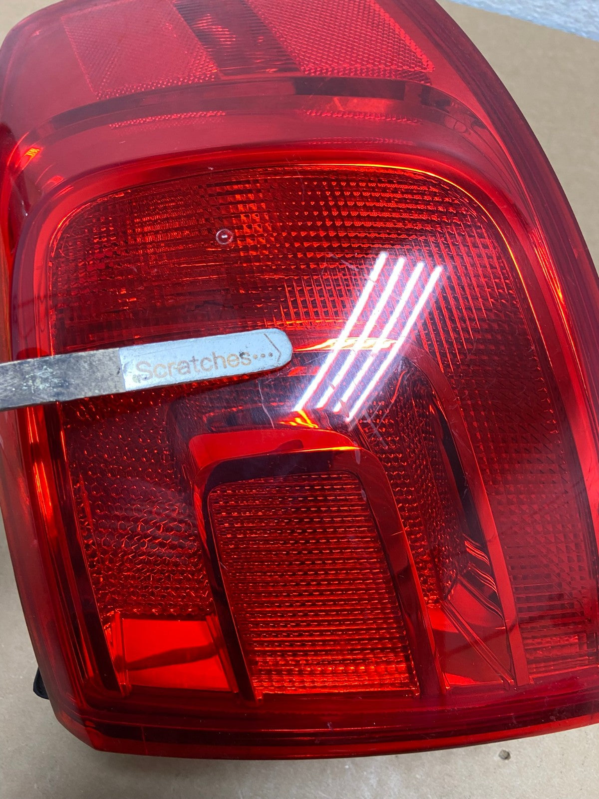 2011 to 2014 Volkswagen Jetta Right Passenger Rh Side Tail Light AI2589 LK3