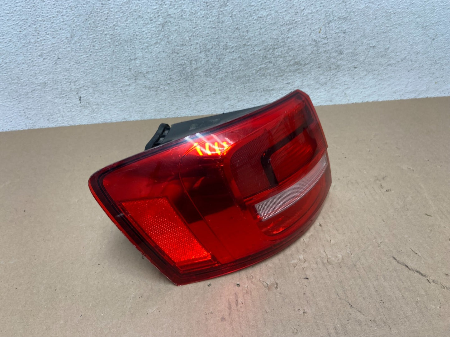 2015 to 2018 Volkswagen Jetta Left LH Side Tail Light AG5784 DG2
