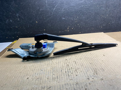 2010 to 2014 Subaru Legacy Outback Rear Wiper Motor Z47403