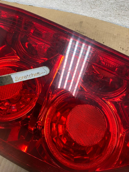 2003 2004 2005 Honda Pilot Left Driver LH Side Tail Light AI8271 LK3