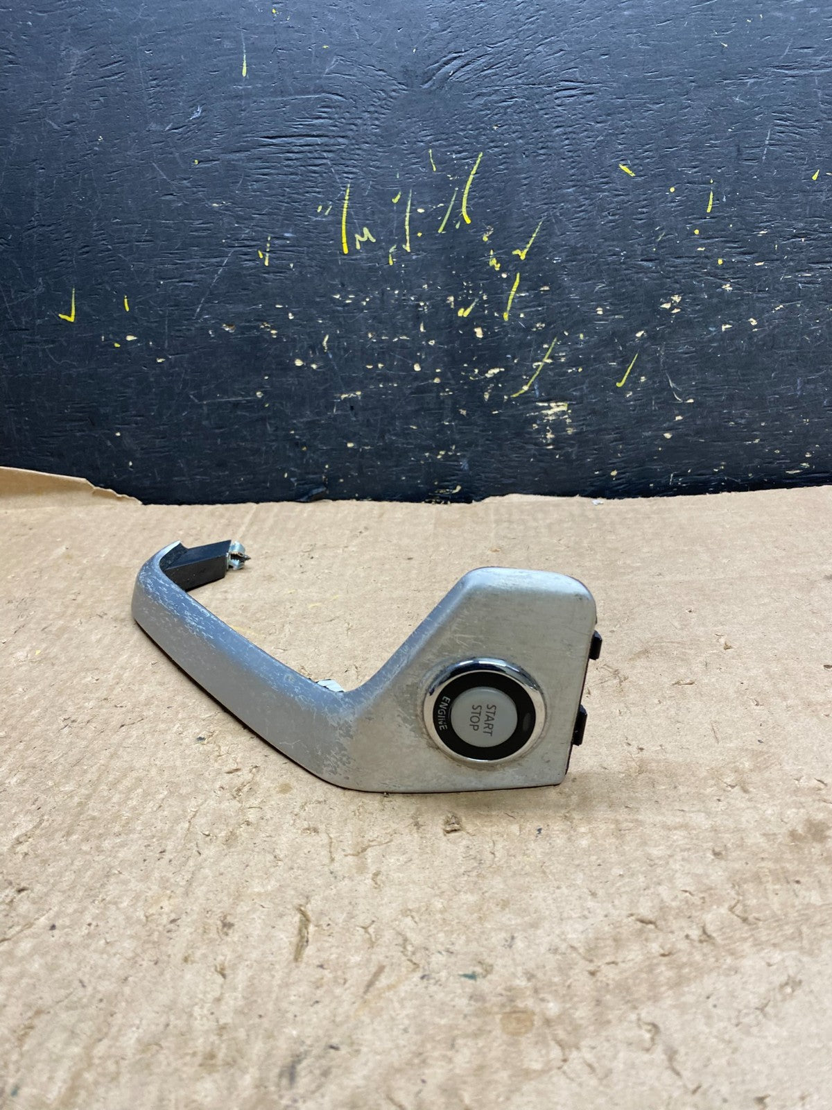 2009 - 2014 Nissan Murano Engine Ignition Start Switch Trim Bezel OEM Z1901 DG0