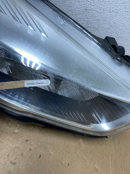 2017 - 2019 Ford Escape Right Passenger RH Side Halogen Headlight AG0479 DG4