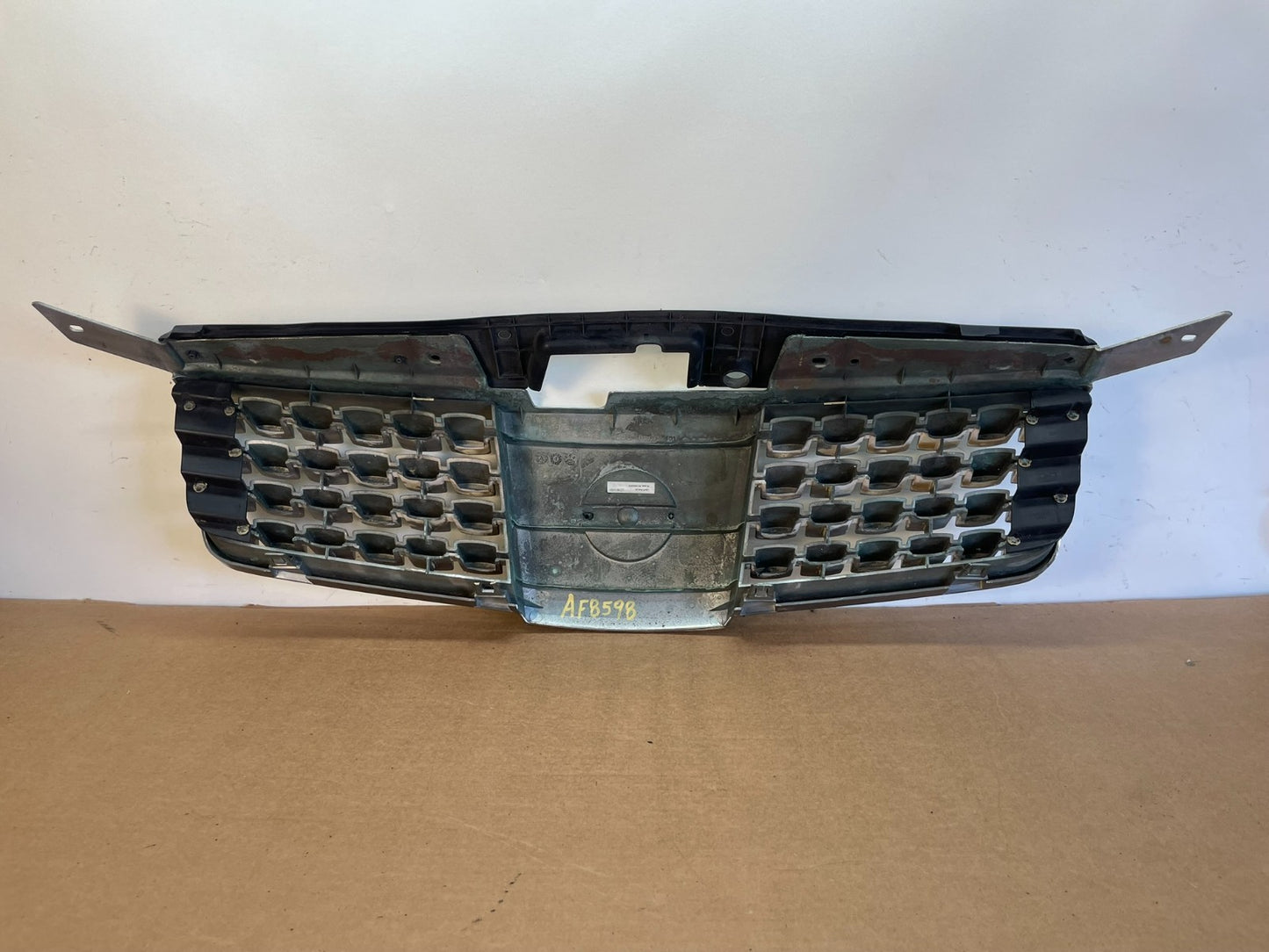 2004 2004 2006 Nissan Maxima Front Upper Grill Grille Aftermarket AF8598 DG3