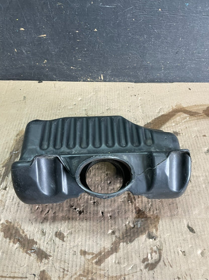 1998 to 2002 Chevrolet Camaro Air Cleaner Intake Cover Panel M8973 DG4