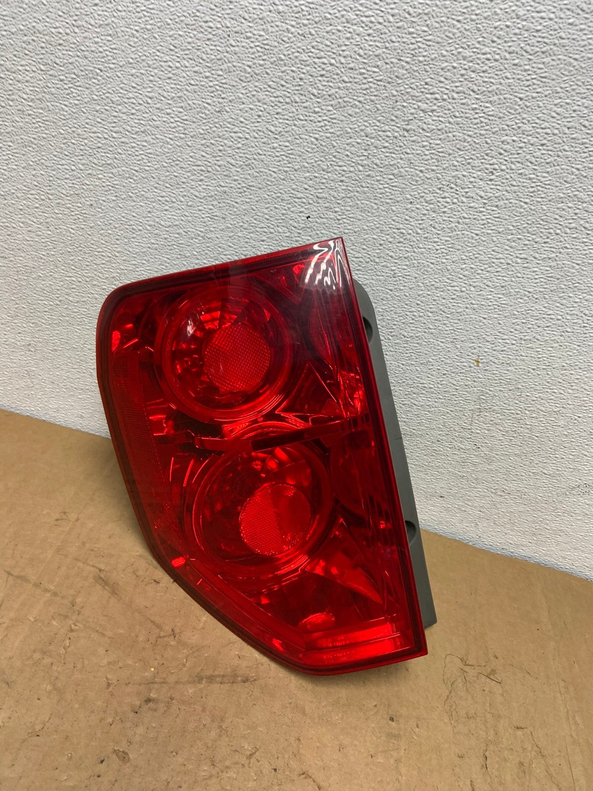 2003 2004 2005 Honda Pilot Left Driver LH Side Tail Light AD1253 LK0