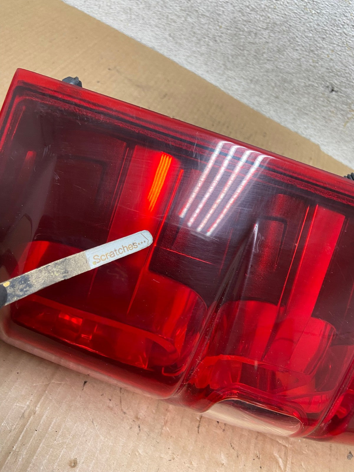 2008-2014 Chevrolet Tahoe Suburban Right Passenger Rh Tail Light AI5896 LK3