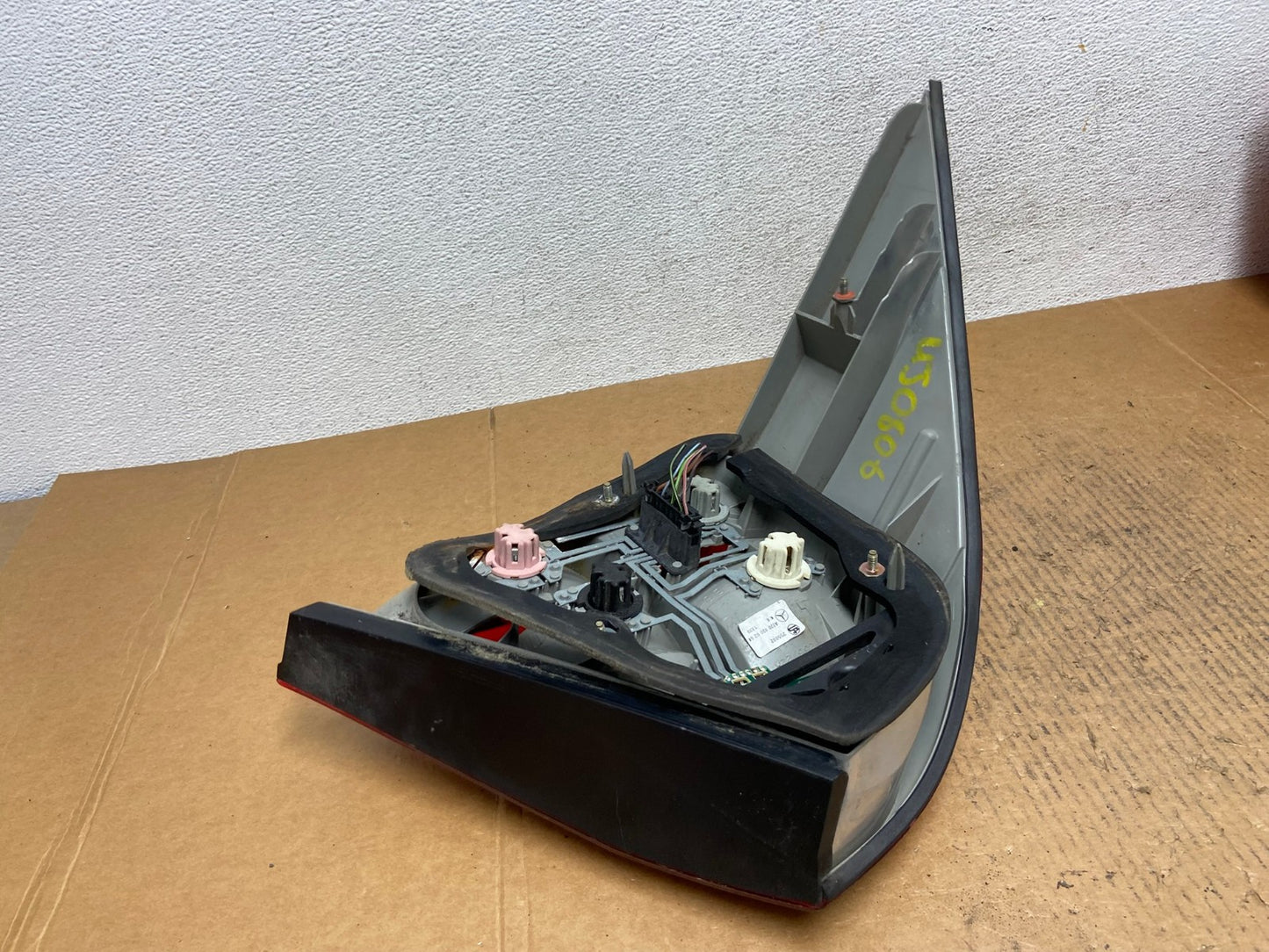 2000-2002 Mercedes-Benz S-Class Tail Light Right Passenger Side AE1360 LK3