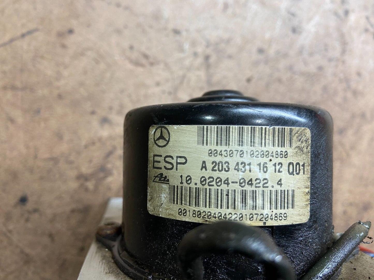 2006 - 2007 Mercedes C280  ABS Anti Lock Brake Pump Module a2035454732 J5614 DG5