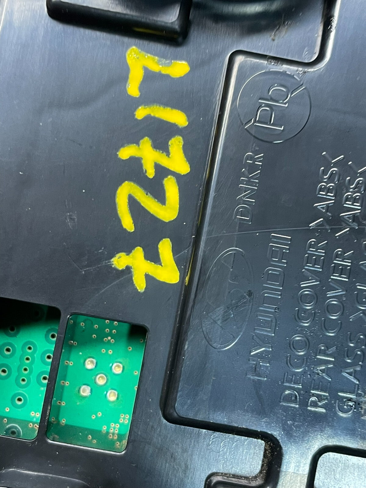 2022 to 2023 Hyundai Tucson Speedometer Cluster Gauge L1727 DG7