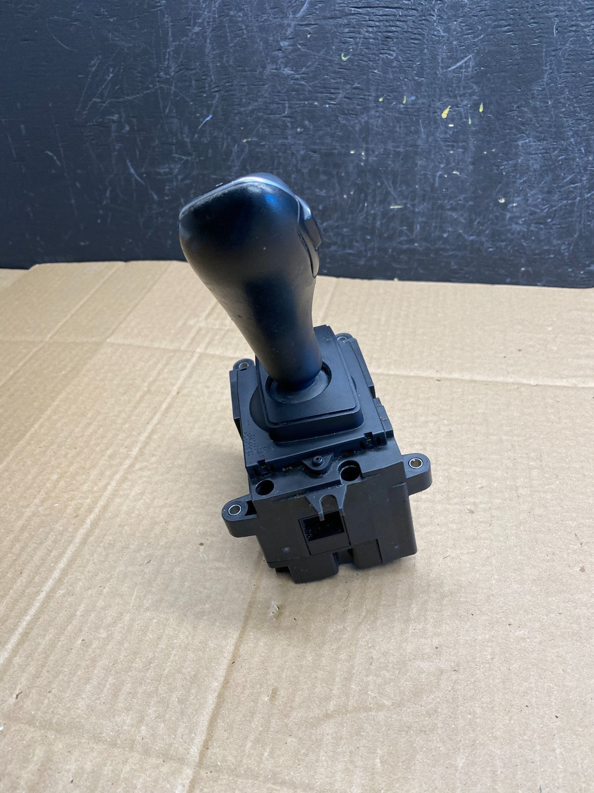 2010 to 2014 BMW X3 Shift Shifter Selector Gear AC9305 DG3