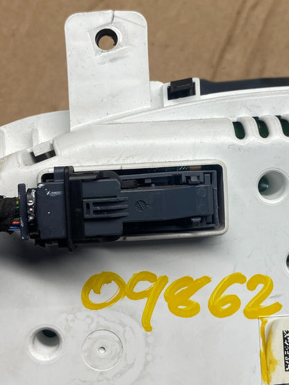 2016 Chevrolet Impala Speedometer Cluster Gauge O9862 DG6