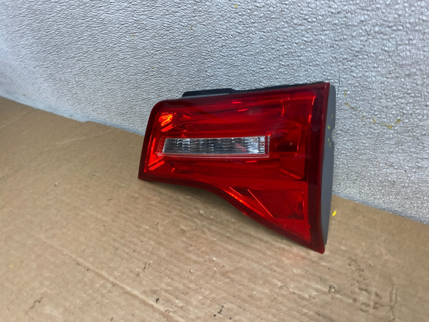 2007 2008 2009 Acura Mdx Right Passenger Rh Side Inner Tail Light Oem Z2628 DW1