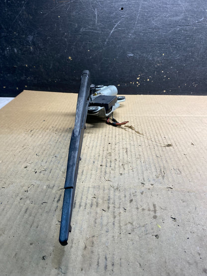 2004 to 2010 BMW X3 E83 Rear Windshield Wiper Motor OEM Z4742  DG2