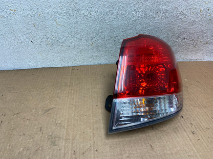 2010-2014 Subaru Outback Wagon Right Passenger Rh Side Tail Light AI8450 LK2