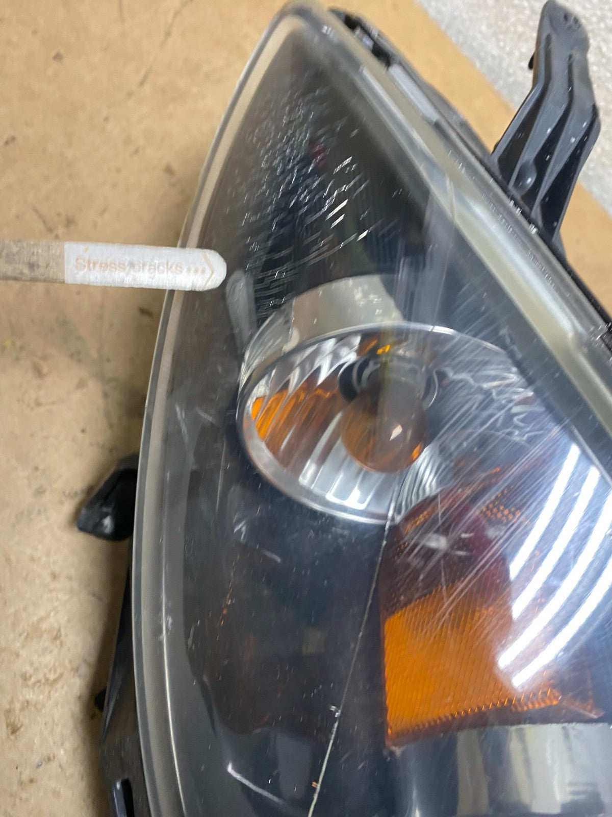 2004 to 2009 Mazda 3 Sedan Right Passenger Rh Side Headlight Oem X7248 GD7