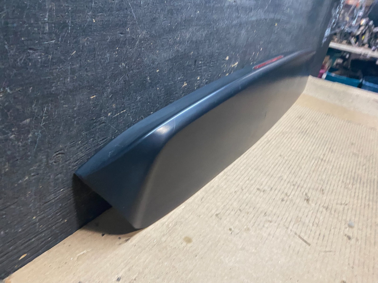 1999 to 2004 Honda Odyssey Rear Trunk Spoiler Gate Oem V7153 DG2