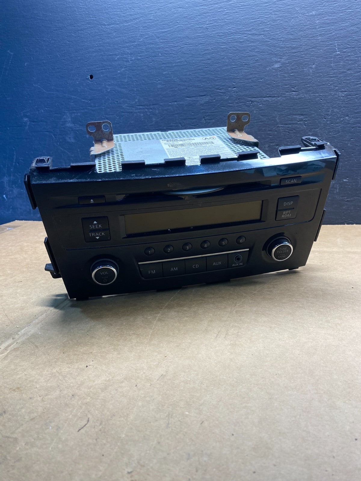 2013 to 2015 Nissan Altima Radio Cd Mp3 Player AUX Port 281853ta0g AD3655 DG0