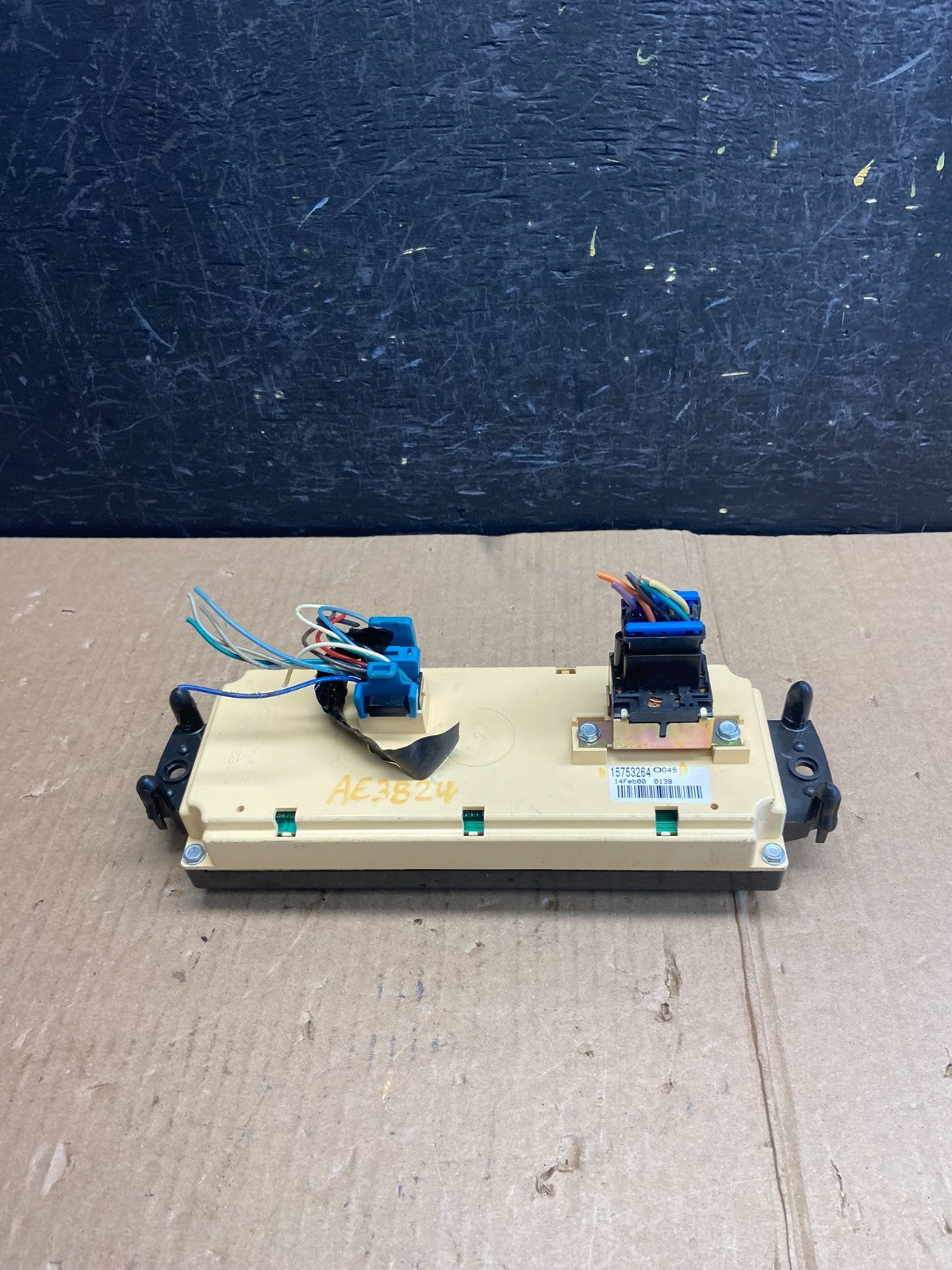 1999 to 2002 Chevrolet Silverado HVAC Heater Climate Control Module ae3824 DG3