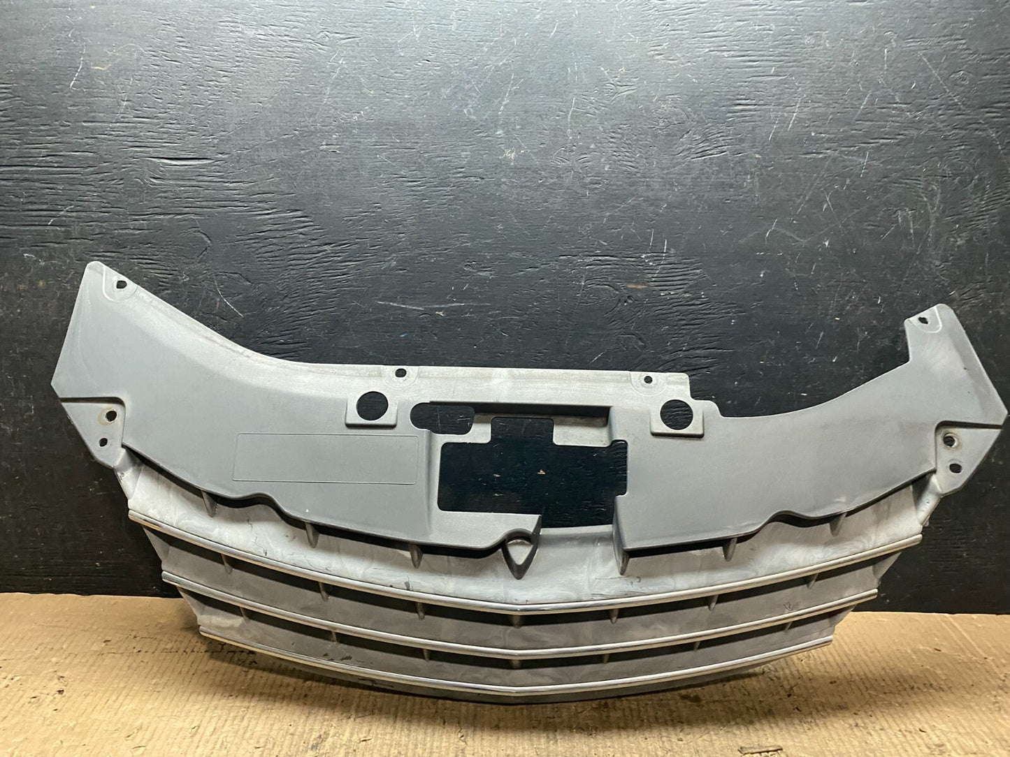 2007 to 2010 Chrysler Sebring Front Upper Grille Grill N2086 DG Aftermarket0