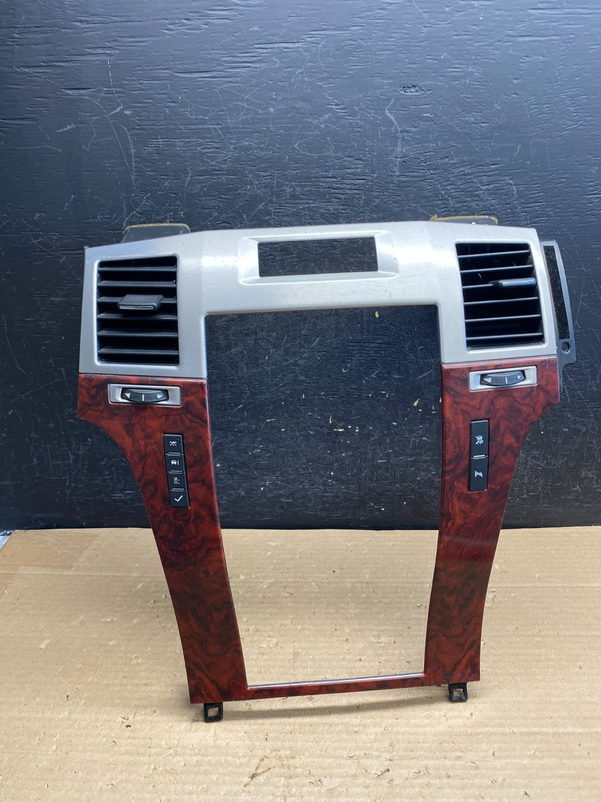 2007-2014 Cadillac Escalade Center Dash Trim Radio Bezel Vent Wood ag8400 DG0