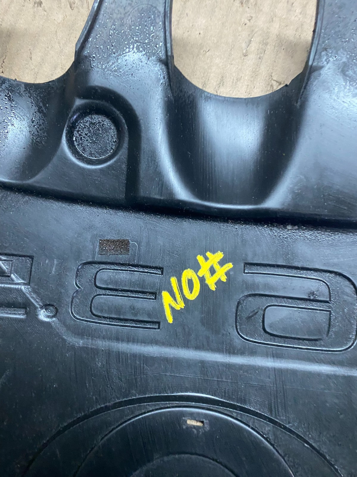 2003 to 2007 Nissan Murano 3.5L V6 Engine Plastic Cover OEM  V3927 DG8